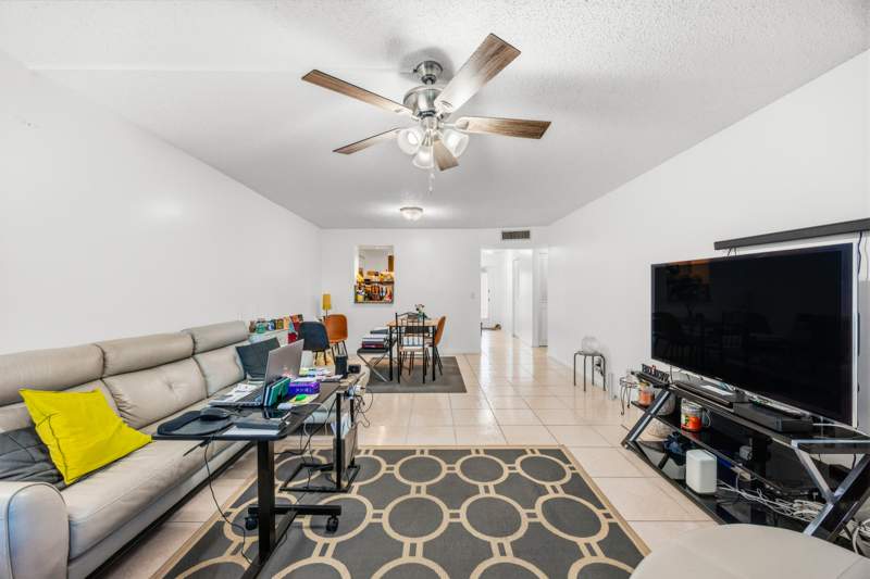 2 bedroom Condominium at 14723 Cumberland Drive #1070, Villages Of Oriole Deauville Condo, Delray Beach — photo 5