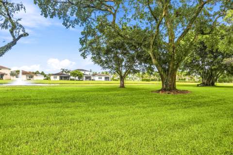 14723 Cumberland Drive #1070, Delray Beach FL - photo 23 of 38