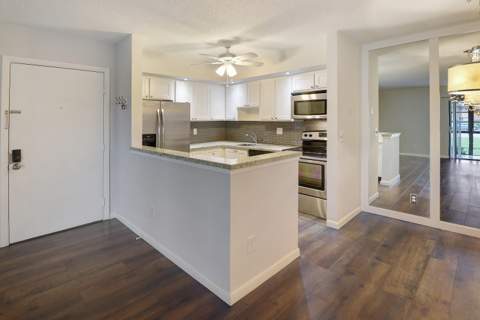 7801 Ashmont Circle #104, Tamarac FL - photo 8 of 31