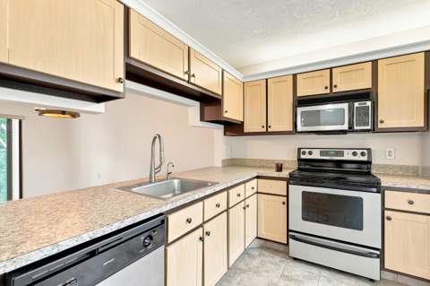 3615 Crab Apple Trail #A, Lake Worth FL - photo 6 of 27