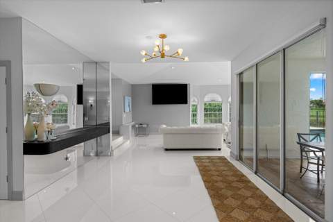 2467 Muir Circle, Wellington FL - photo 14 of 29