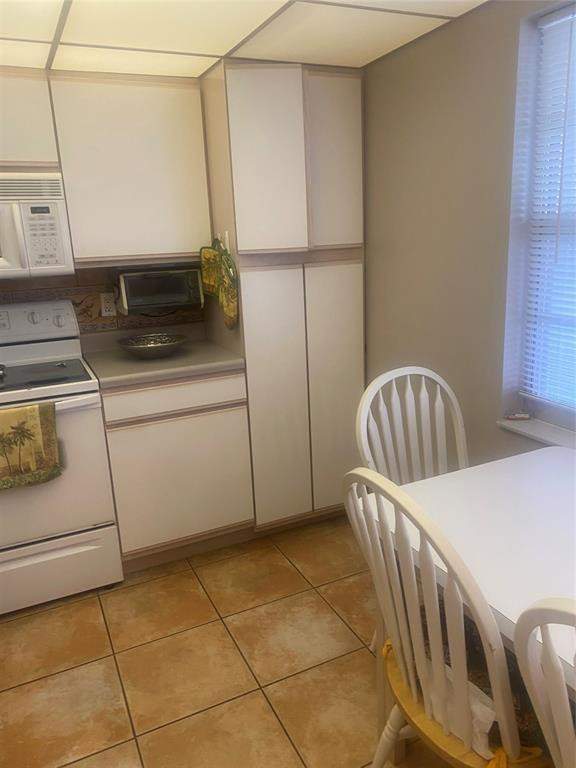 3 bedroom Condominium at 802 Cypress Grove Lane #408, No 122 Palm-Aire Country Club, Pompano Beach — photo 4