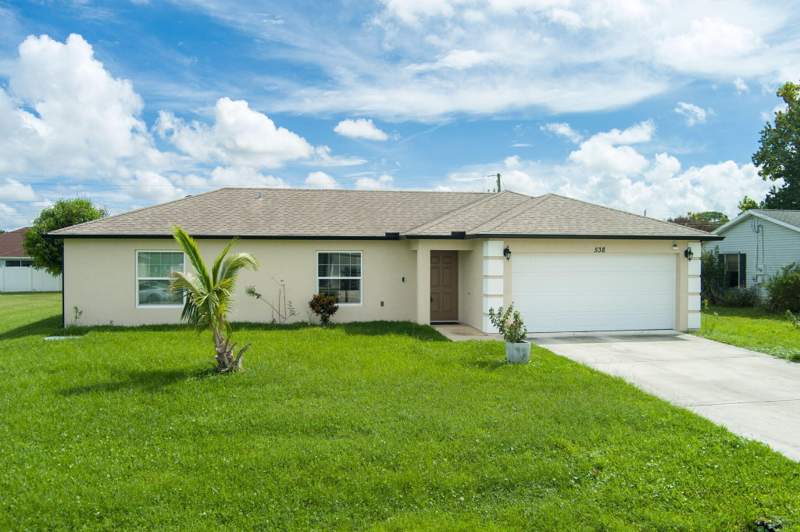 3 bedroom Single Family Residence at 538 SW Prado Avenue, Port St Lucie Section 27, Port St. Lucie — photo 2