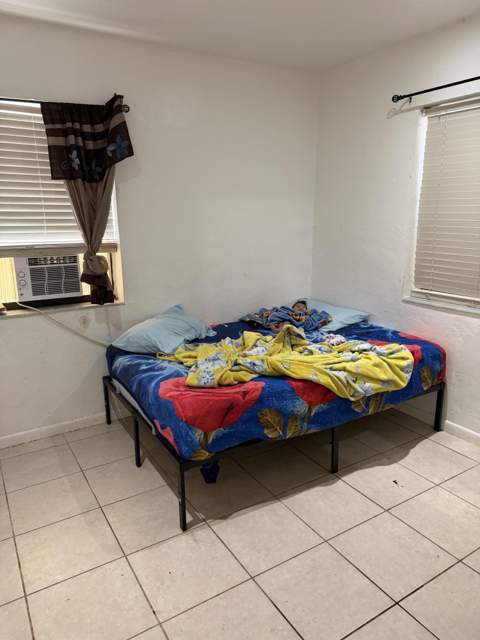 425 SW 24th Avenue, Fort Lauderdale FL - photo 12 of 15