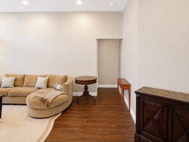 4 bedroom Single Family Residence at 6400 Squirewood Way, Smith Dairy West 7 Ph 2, Lake Worth — photo 4