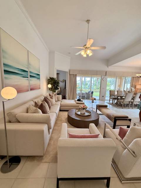 8095 Laborie Lane, Wellington FL - photo 7 of 38