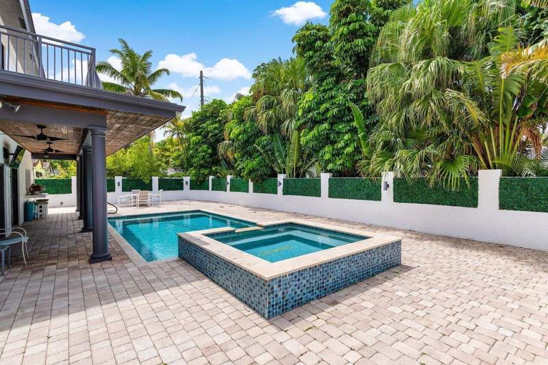 6 bedroom Single Family Residence at 811 SE 31st Street, Spanish River Land , Boca Raton — photo 5