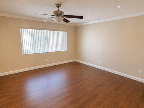 3100 Springdale Boulevard #308, Palm Springs FL - photo 12 of 27