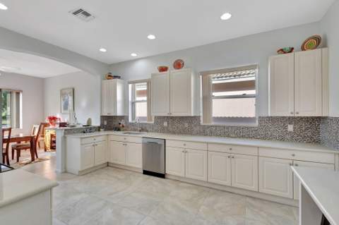 2305 Sailfish Cove Drive, West Palm Beach FL - photo 15 of 73