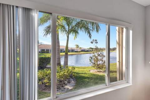 2305 Sailfish Cove Drive, West Palm Beach FL - photo 23 of 73