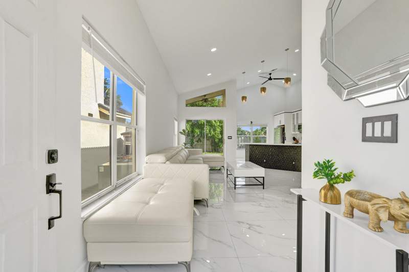 3 bedroom Single Family Residence at 6965 NW 29th Court, Holiday Springs East, Margate — photo 3