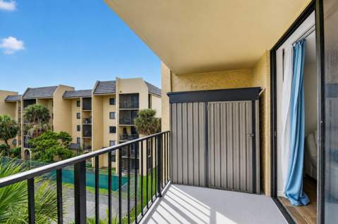 2786 Tennis Club Drive #407, West Palm Beach FL - photo 23 of 34