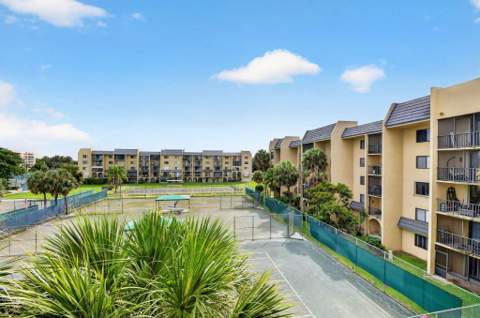 2786 Tennis Club Drive #407, West Palm Beach FL - photo 24 of 34