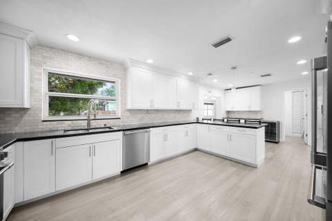 4910 SW 205th Avenue, Southwest Ranches FL - photo 15 of 66
