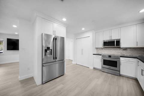 4910 SW 205th Avenue, Southwest Ranches FL - photo 13 of 66