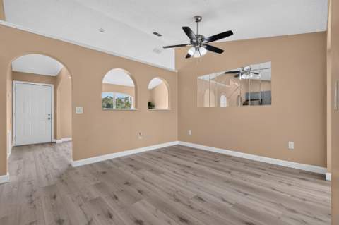 2062 SW Janette Avenue, Port St. Lucie FL - photo 12 of 29