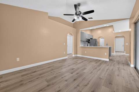 2062 SW Janette Avenue, Port St. Lucie FL - photo 14 of 29