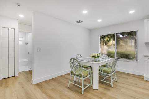 2516 Lorraine Court, North Palm Beach FL - photo 15 of 36