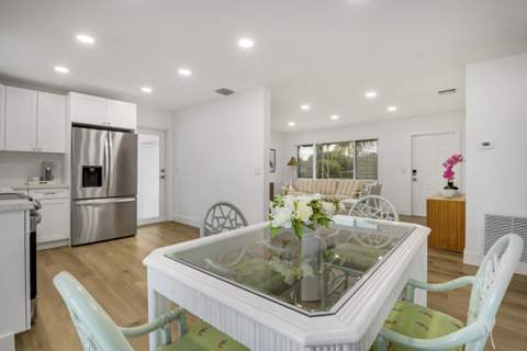 2516 Lorraine Court, North Palm Beach FL - photo 14 of 36