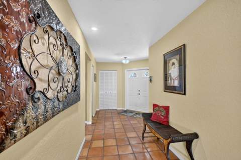 6097 Bay Isles Drive, Boynton Beach FL - photo 6 of 57