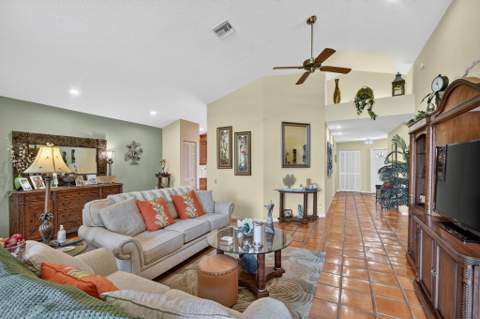 6097 Bay Isles Drive, Boynton Beach FL - photo 15 of 57