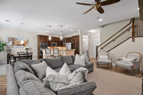 7239 Oxford Court, Palm Beach Gardens FL - photo 10 of 41