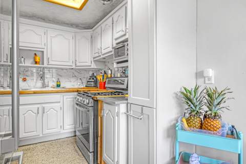 937 W Duval Street, Lantana FL - photo 8 of 38