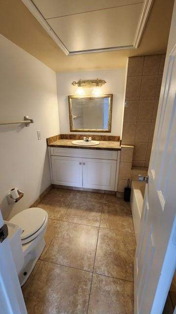 12 NE 19th Court #112A, Wilton Manors FL - photo 6 of 13