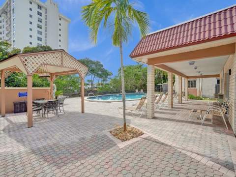 12 NE 19th Court #112A, Wilton Manors FL - photo 9 of 13