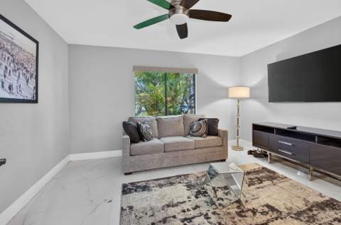 7338 Clunie Place #13702, Delray Beach FL - photo 23 of 97