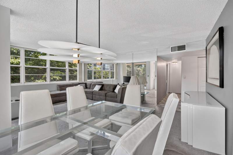 2 bedroom Condominium at 1400 Saint Charles Place #313, Park Place Condominium No One, Pembroke Pines — photo 4