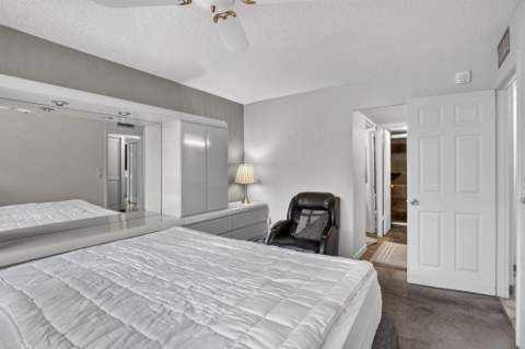 1400 Saint Charles Place #313, Pembroke Pines FL - photo 16 of 33