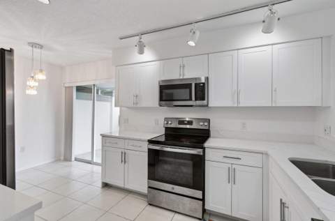 7881 Whispering Palms Drive #101, Boynton Beach FL - photo 12 of 84