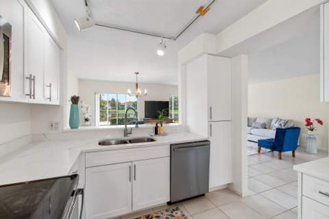7881 Whispering Palms Drive #101, Boynton Beach FL - photo 17 of 84