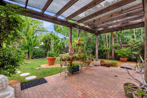 319 Plymouth Road, West Palm Beach FL - photo 21 of 49