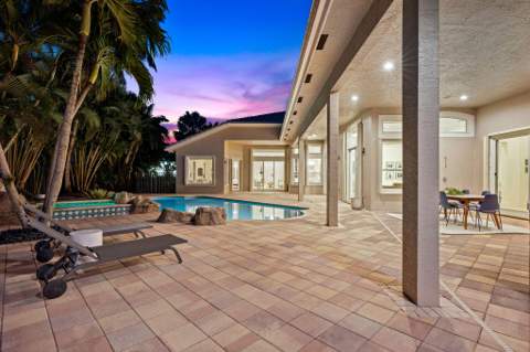 3495 Meadowbrook Way, Davie FL - photo 9 of 48