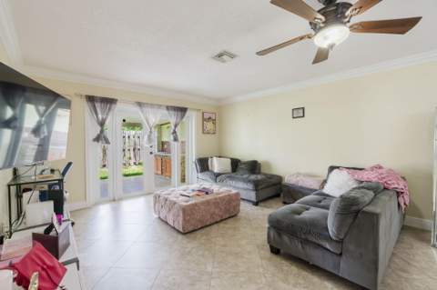 4917 Luqui Court, West Palm Beach FL - photo 21 of 35