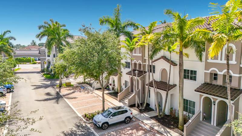 3 bedroom Condominium at 312 Bayfront Drive, Bayfront Of Boynton Beach Condo, Boynton Beach — photo 2
