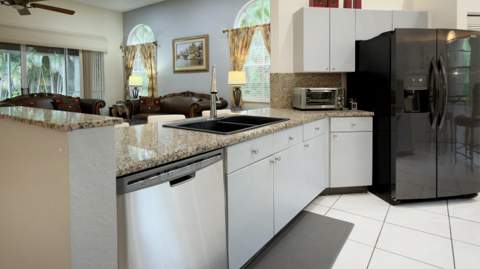 4646 Carlton Golf Drive, Wellington FL - photo 8 of 26