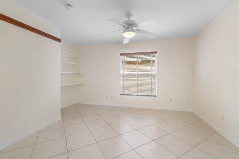 12024 Roma Road, Boynton Beach FL - photo 11 of 32
