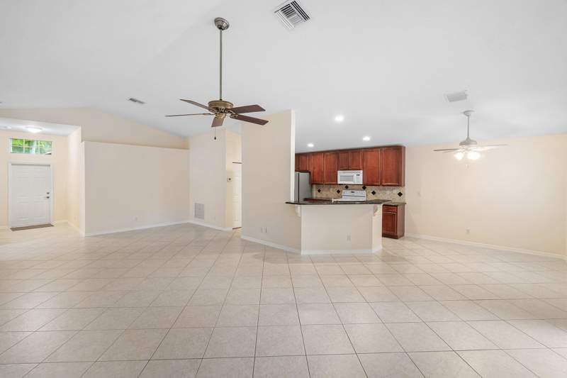 3 bedroom Single Family Residence at 12024 Roma Road, Tuscany Bay, Boynton Beach — photo 4