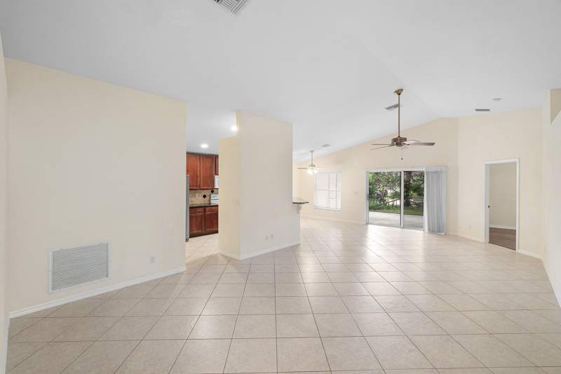3 bedroom Single Family Residence at 12024 Roma Road, Tuscany Bay, Boynton Beach — photo 5