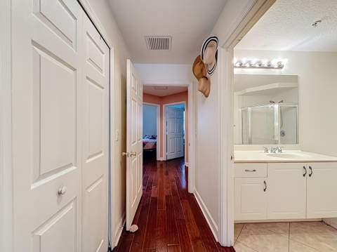 312 Bayfront Drive, Boynton Beach FL - photo 14 of 23