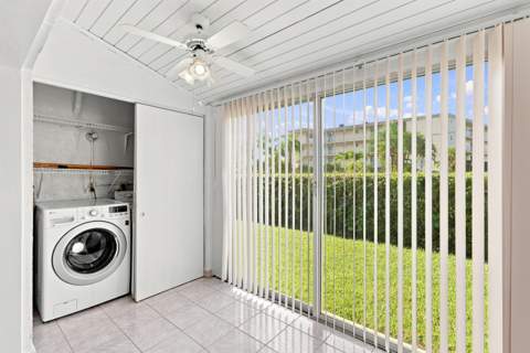 2538 Boundbrook Drive #137, West Palm Beach FL - photo 21 of 41