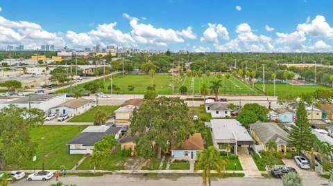 2220 Hope Street, Hollywood FL - photo 19 of 23