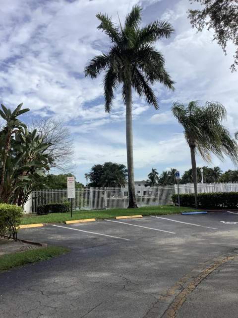 201 SW 98th Terrace, Pembroke Pines FL - photo 23 of 27