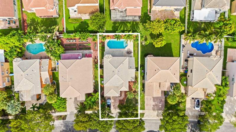 4 bedroom Single Family Residence at 5019 SW 164th Avenue, Riviera Isles II, Miramar — photo 3