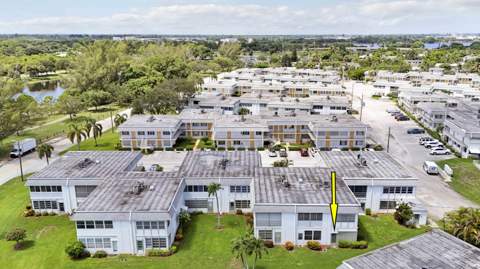 3040 Lake Osborne Drive #109, Lake Worth Beach FL - photo 23 of 35