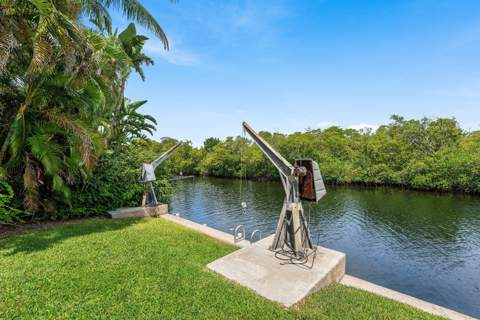 611 Phillips Drive, Boca Raton FL - photo 10 of 29