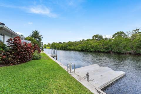611 Phillips Drive, Boca Raton FL - photo 16 of 29